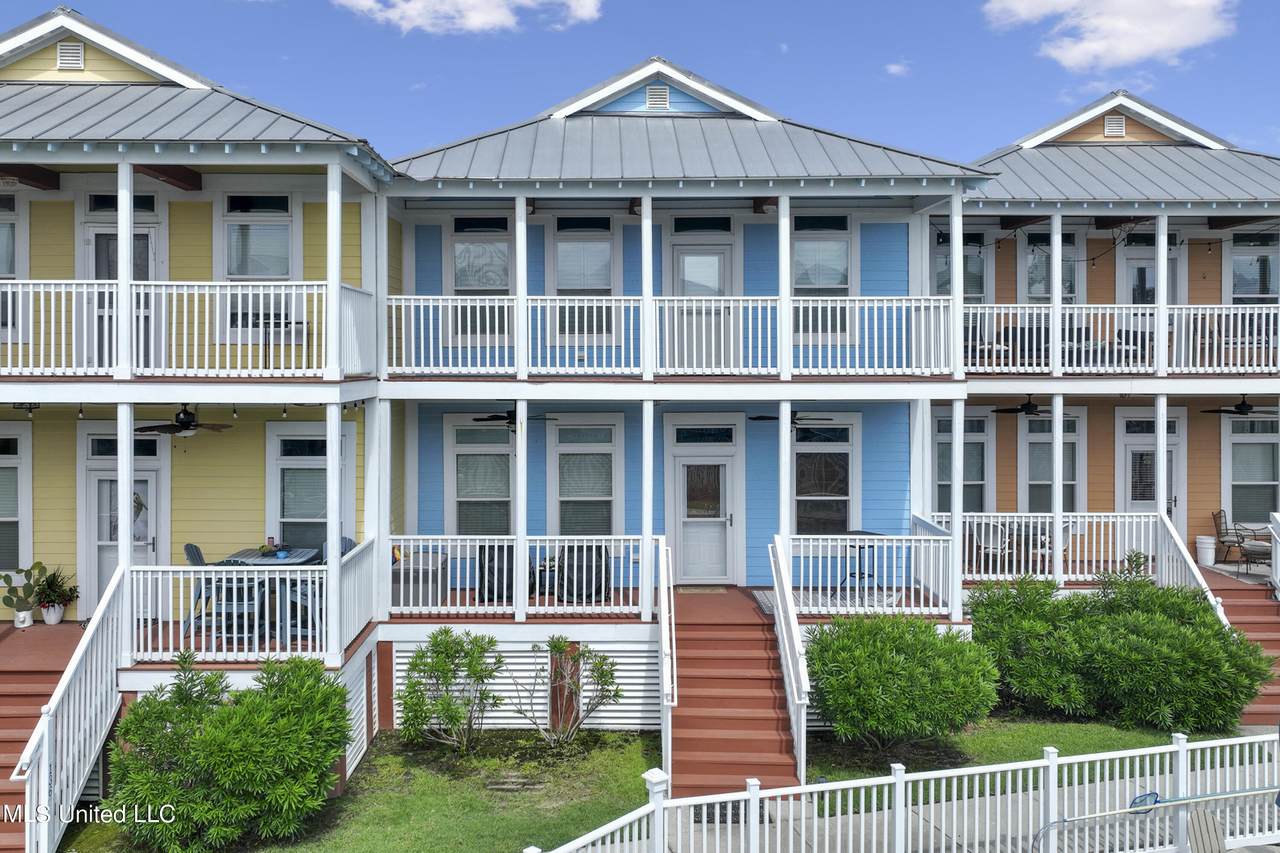 1515 Beach Boulevard - Photo 1