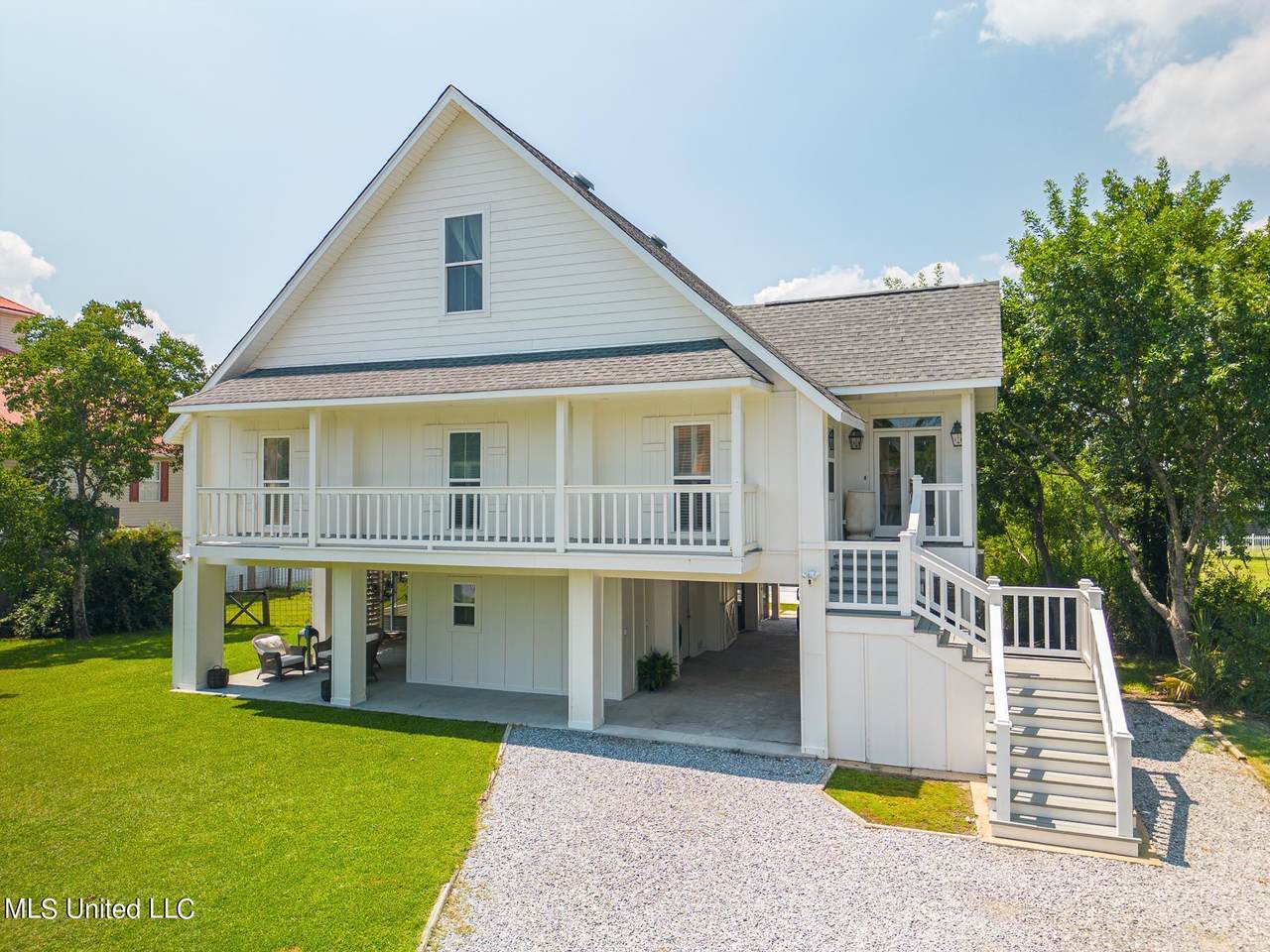 241 Basswood Drive - Photo 1