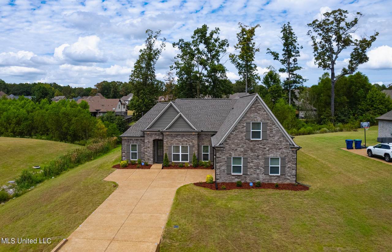 4788 Bakers Trail - Photo 1