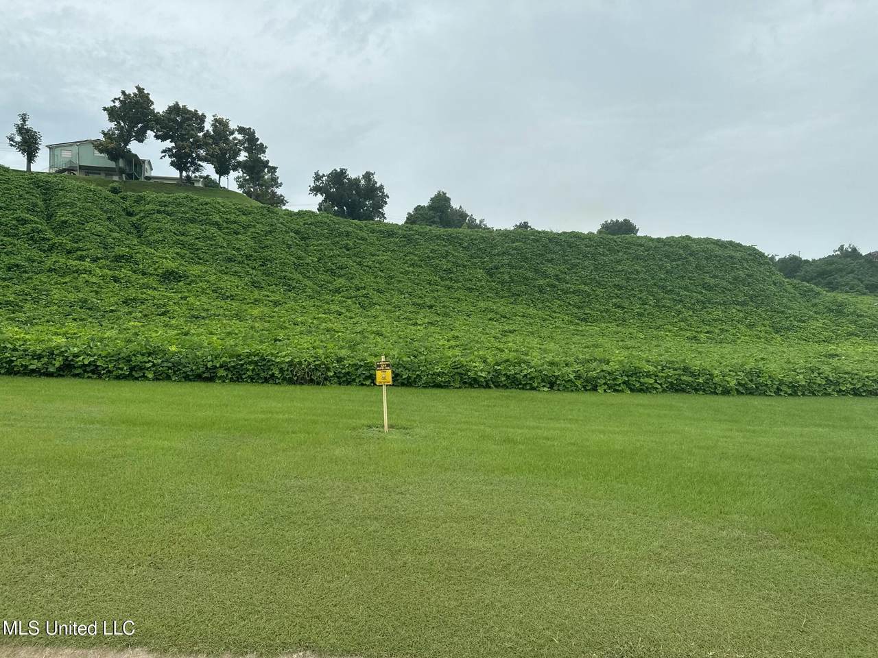  John R Junkin Drive - Photo 1