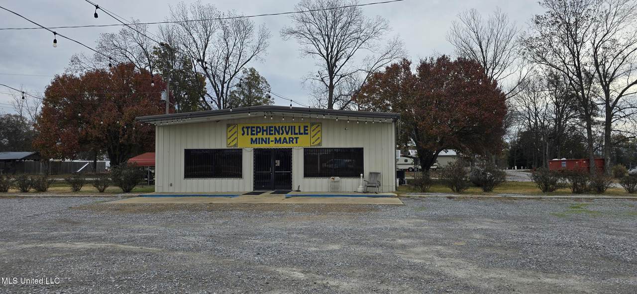 498 Highway 448 - Photo 1