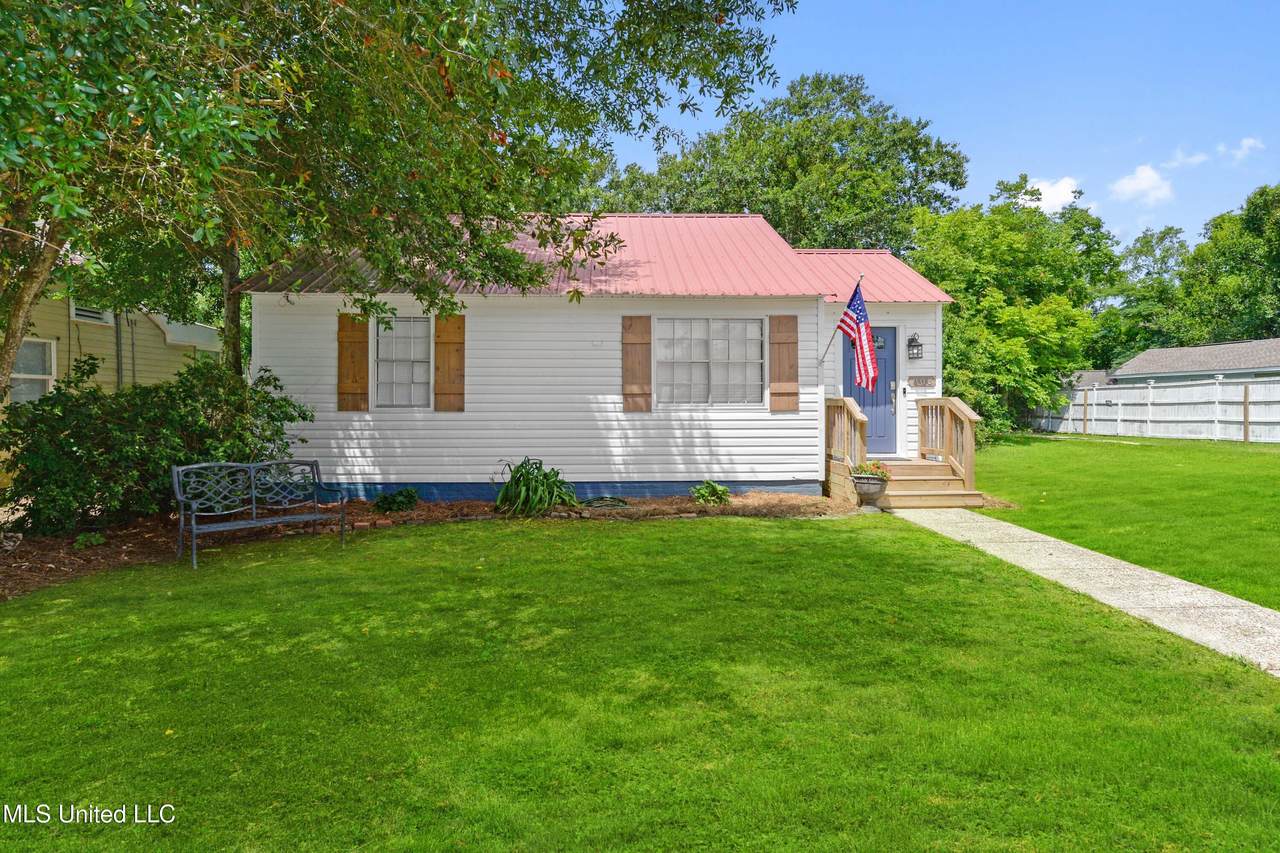 803 Allendale Avenue - Photo 1