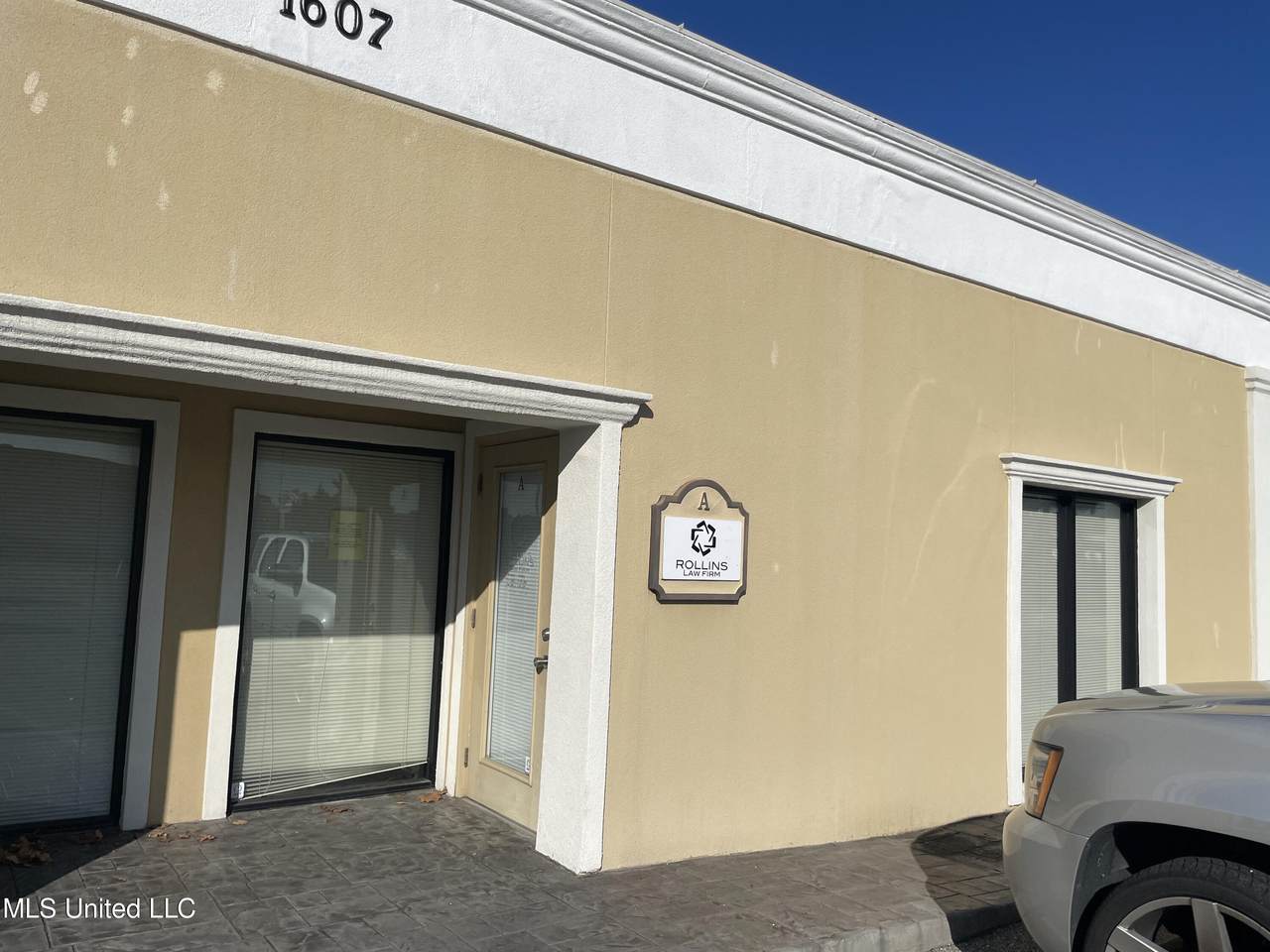 1607 24th Avenue - Photo 1