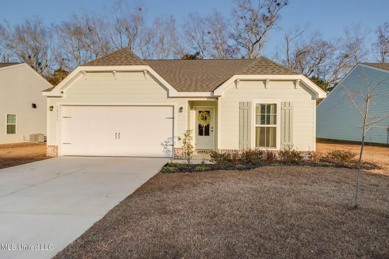 10656 Wren Grove - Photo 1