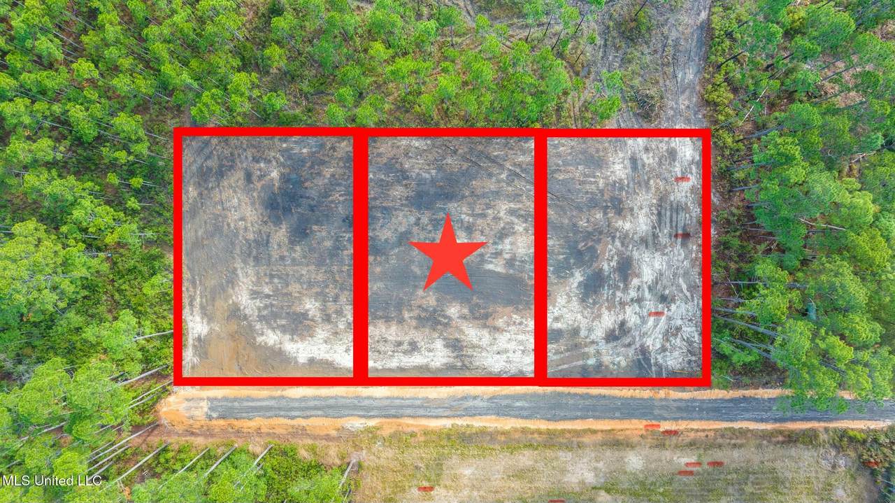  Holiday Drive - Photo 1