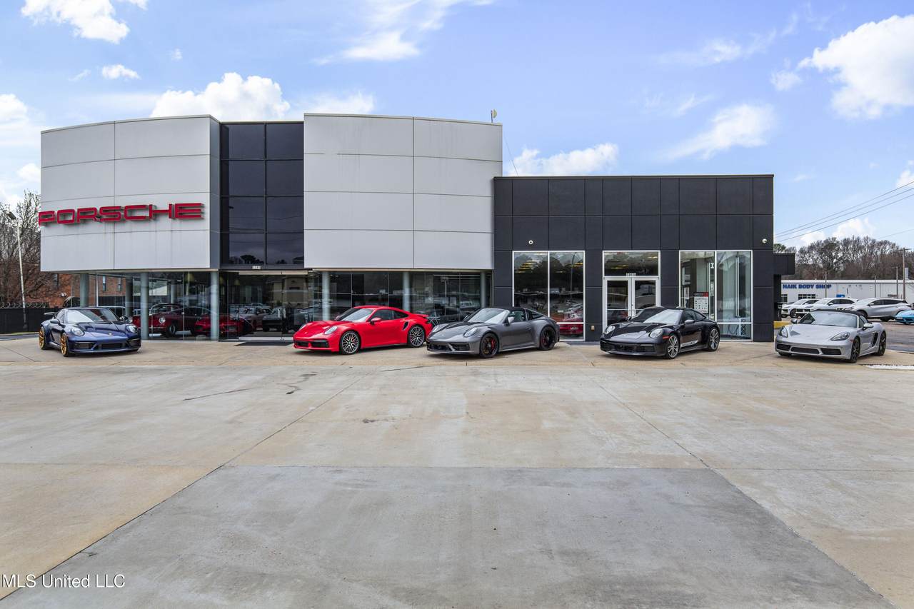 5385 I 55 Street - Photo 1