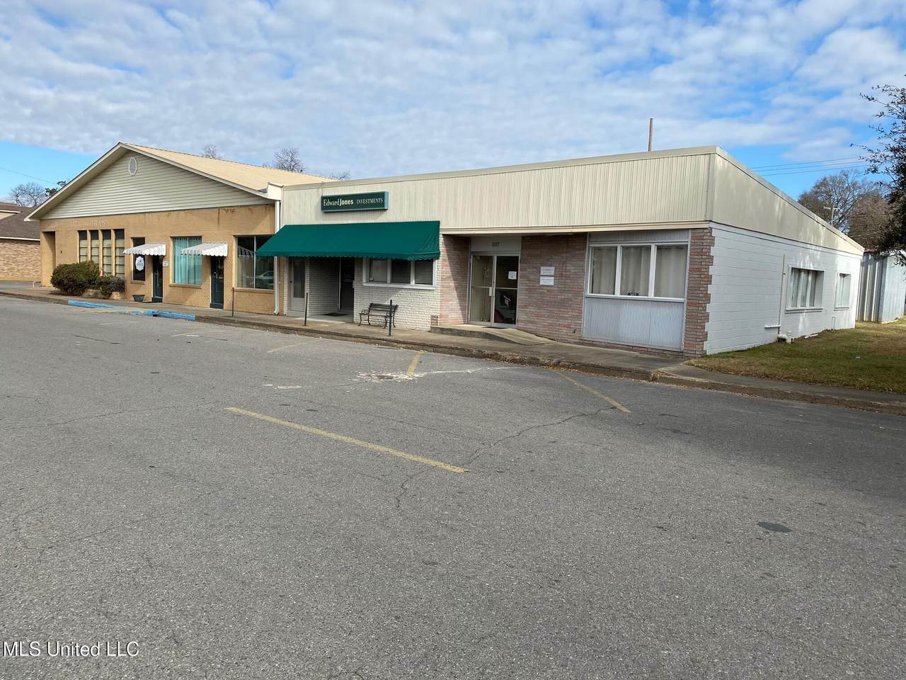 307 Texas Street Street - Photo 1