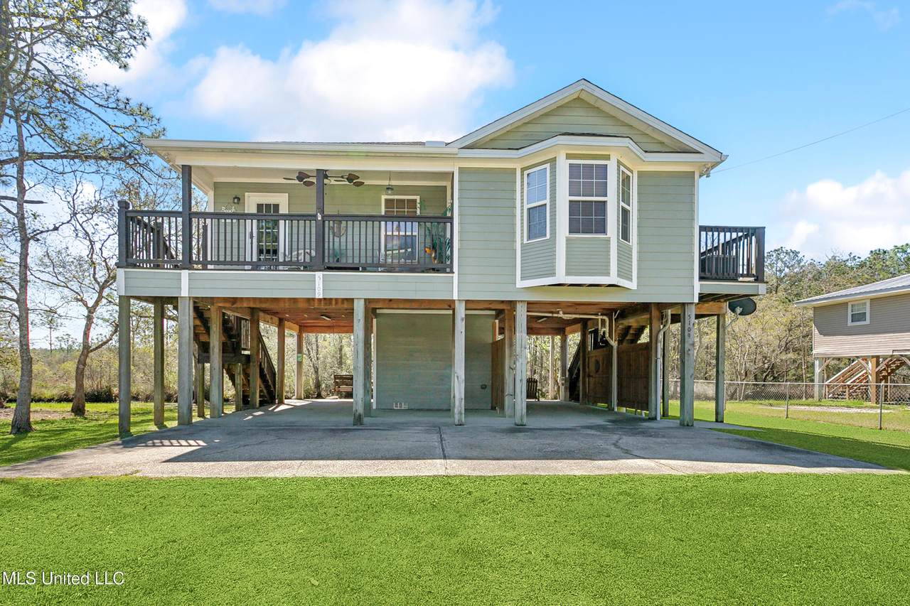 5109 Trout Street - Photo 1