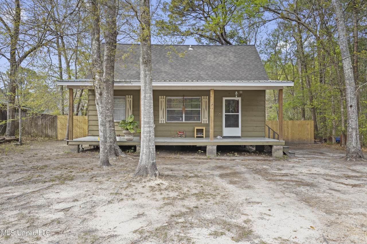 3124 Sea Bass Road - Photo 1