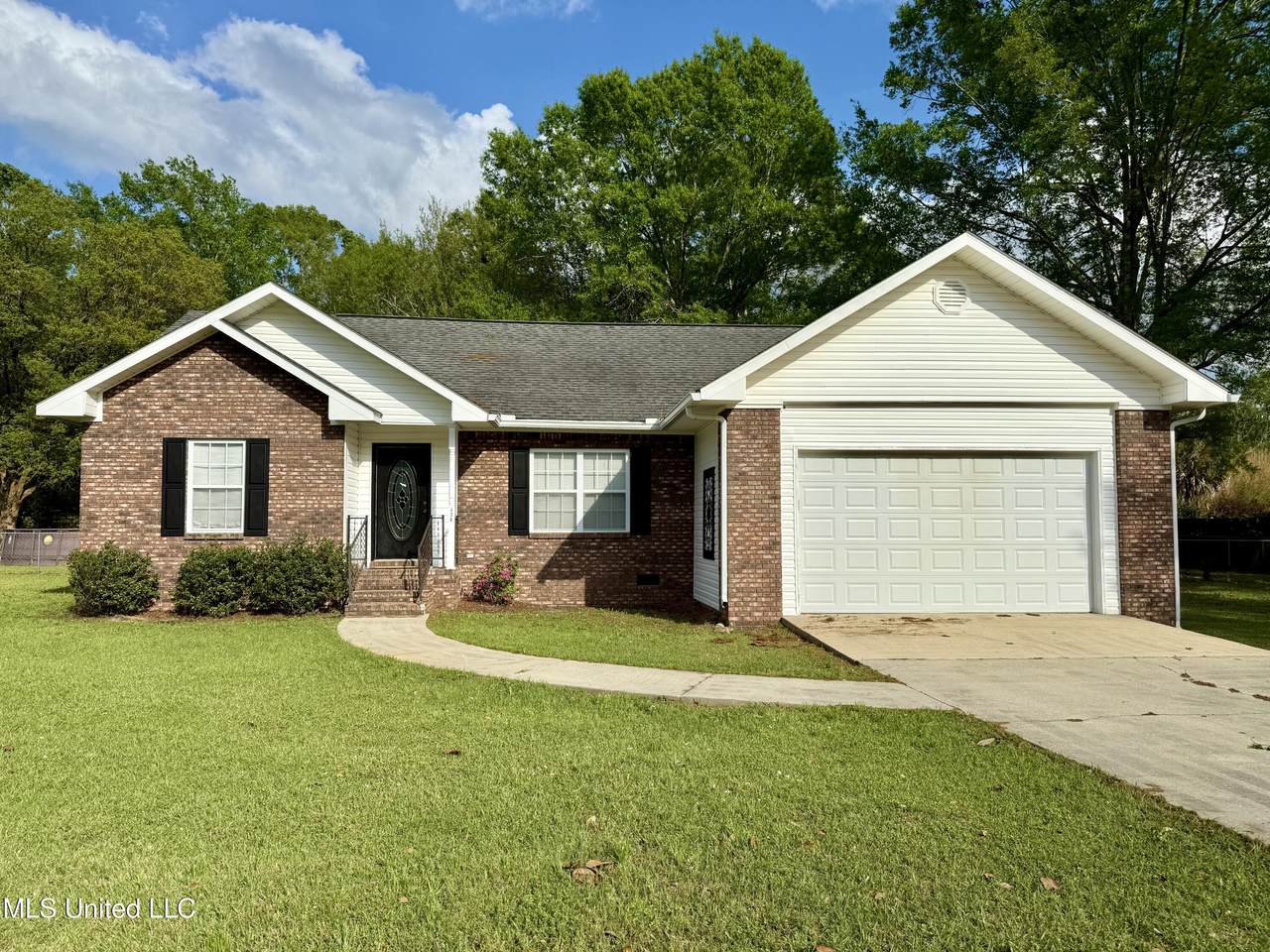 ...134 Live Oak Drive - Photo 1