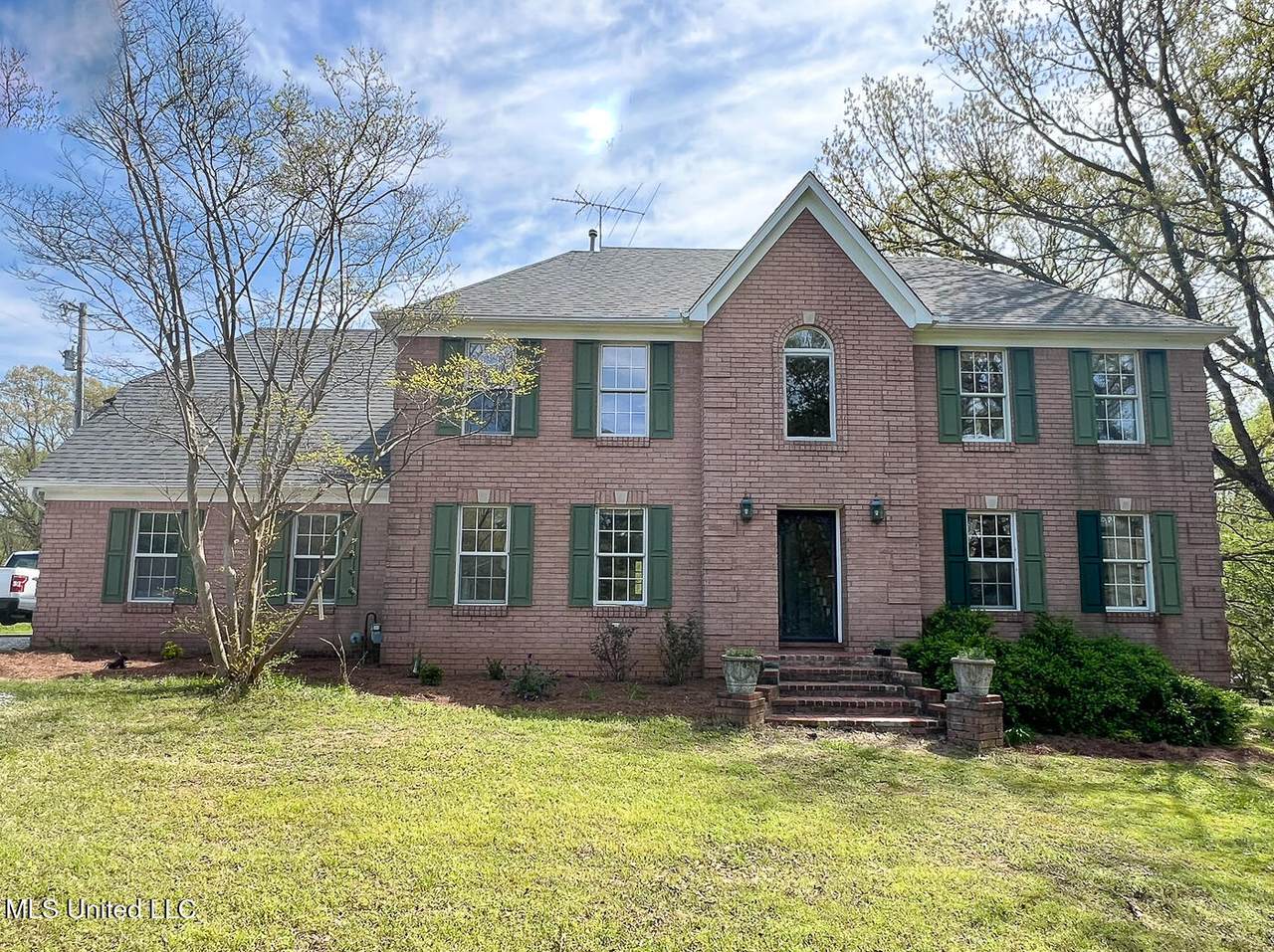 5480 Polk Lane - Photo 1