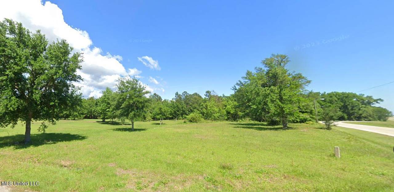 120 Fort Henry Avenue - Photo 1