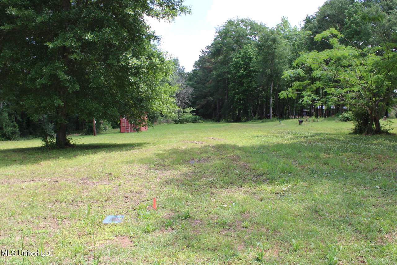 1037 Boone Road - Photo 1