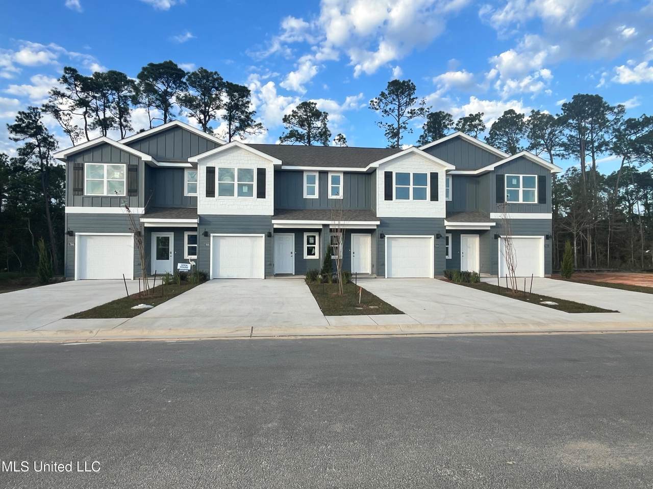 7852 Reagan Court - Photo 1