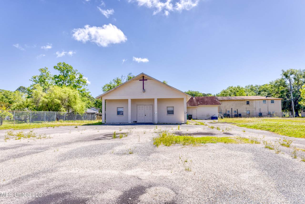 5106 Hubert Street - Photo 1