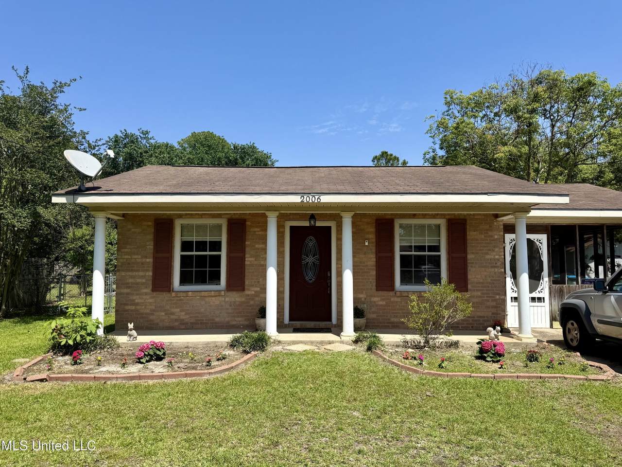 2006 Eden Street - Photo 1