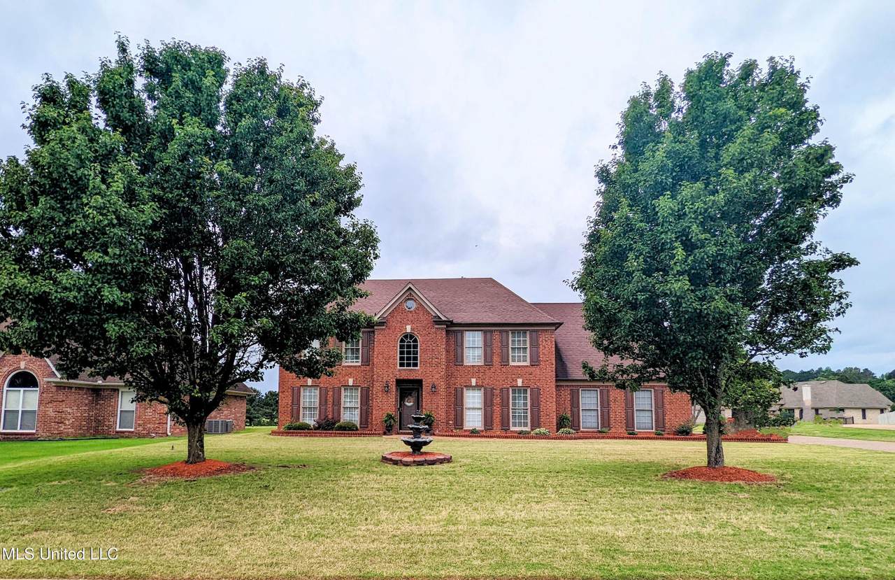 4253 Lakecrest Cove - Photo 1