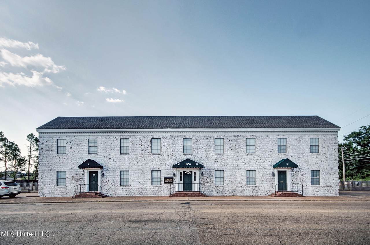 1500 Jacksonian Plaza - Photo 1