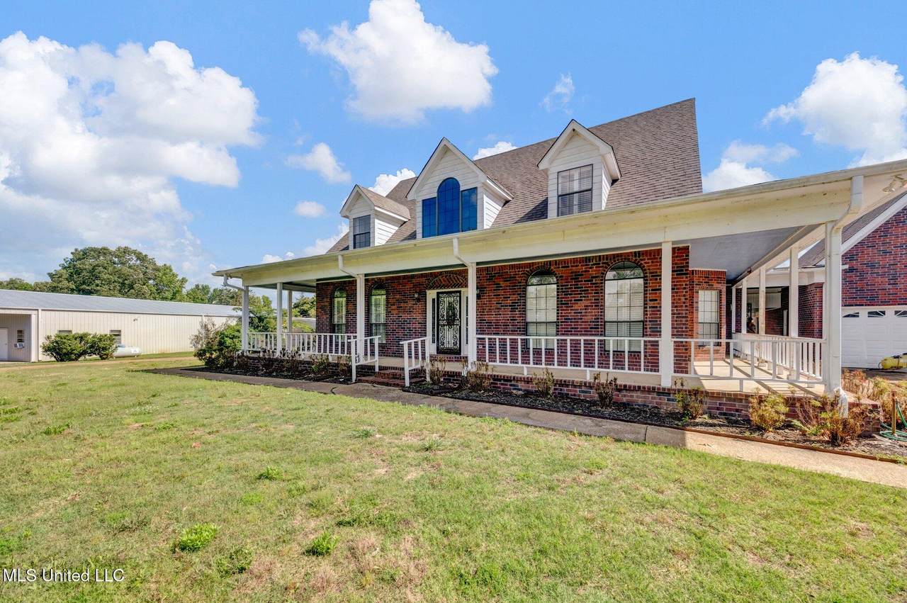 3260 Peyton Road - Photo 1