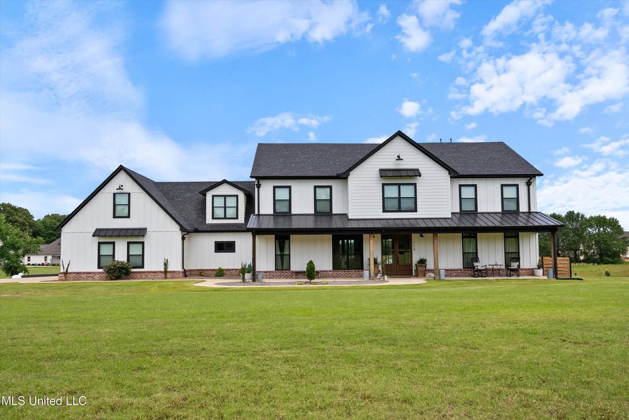 114 Mcgeehee Road - Photo 1