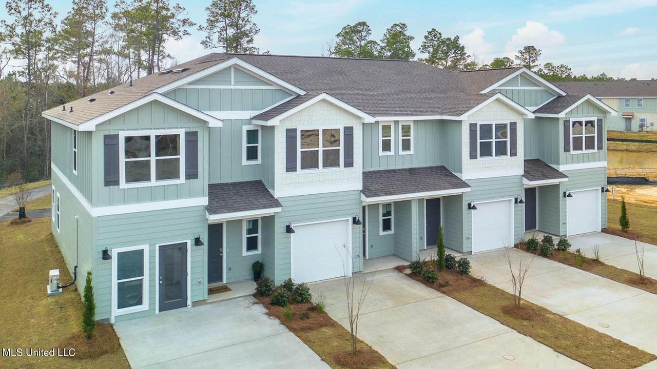 12232 Frazier Lane - Photo 1