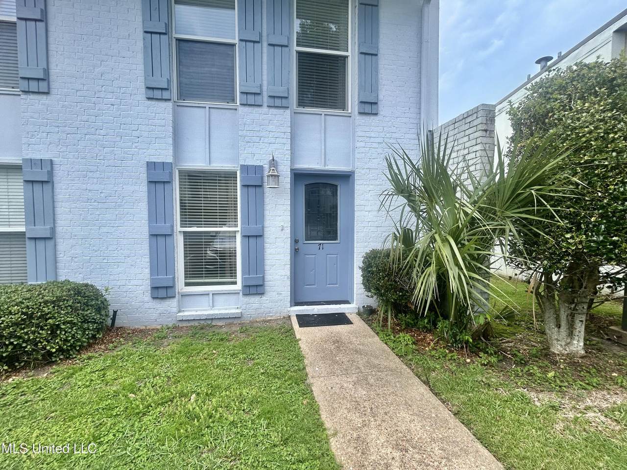 3230 Cumberland Road - Photo 1