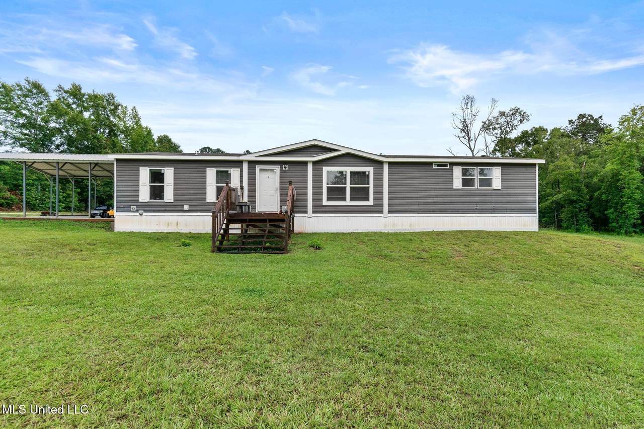 102 Warner Road - Photo 1