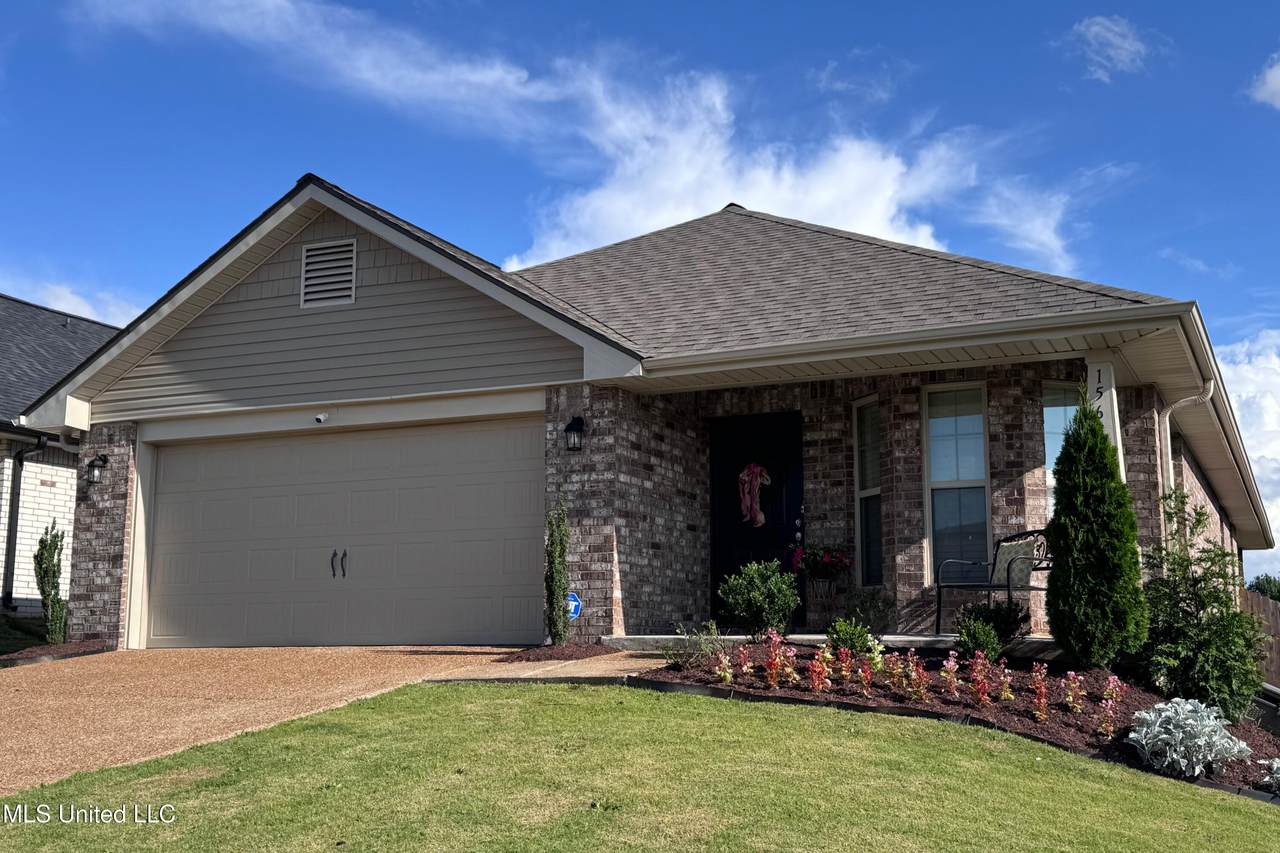 1563 Cambria Drive - Photo 1