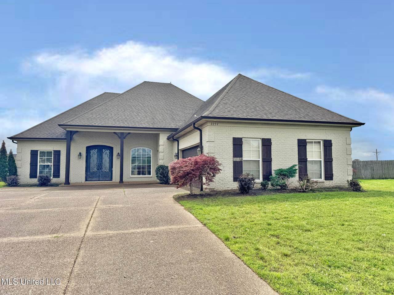 2237 Redbud Cove - Photo 1