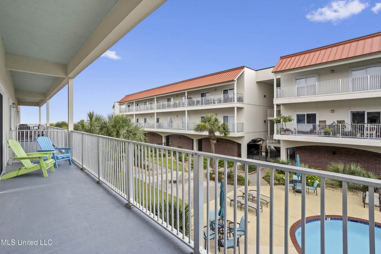 1453 Beach Boulevard - Photo 1