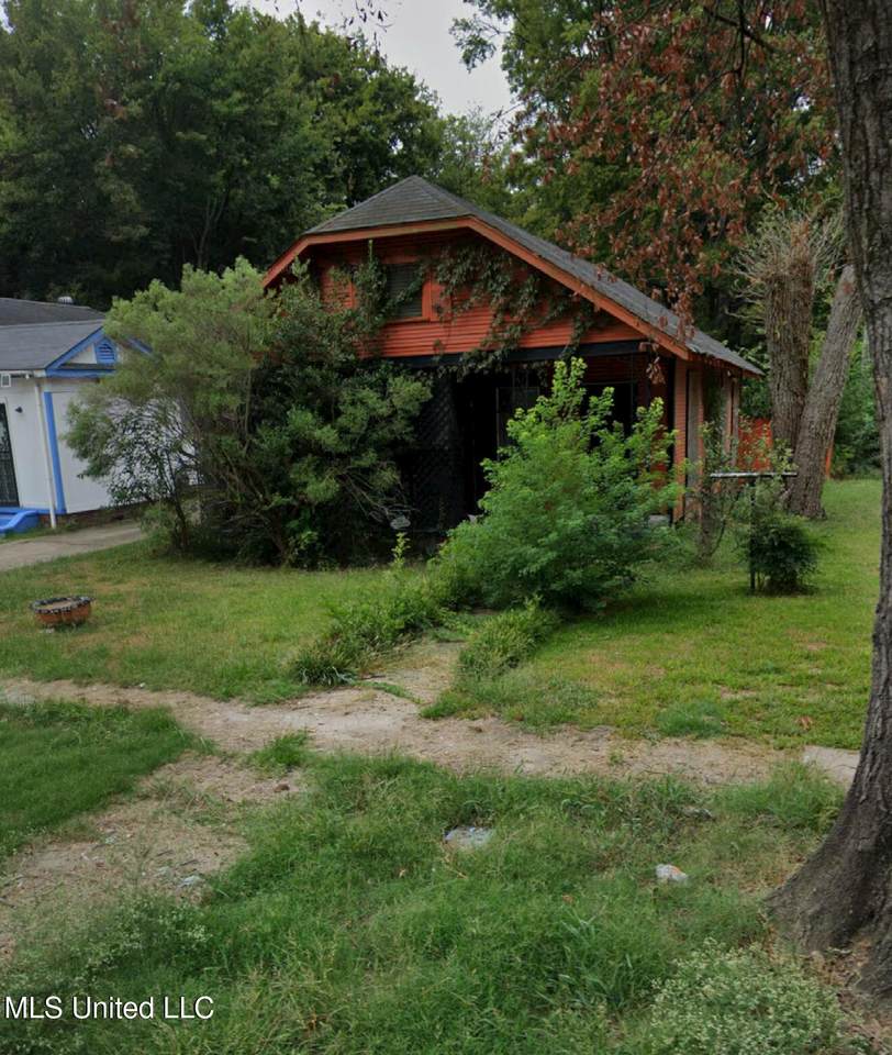 427 Eureka Street - Photo 1