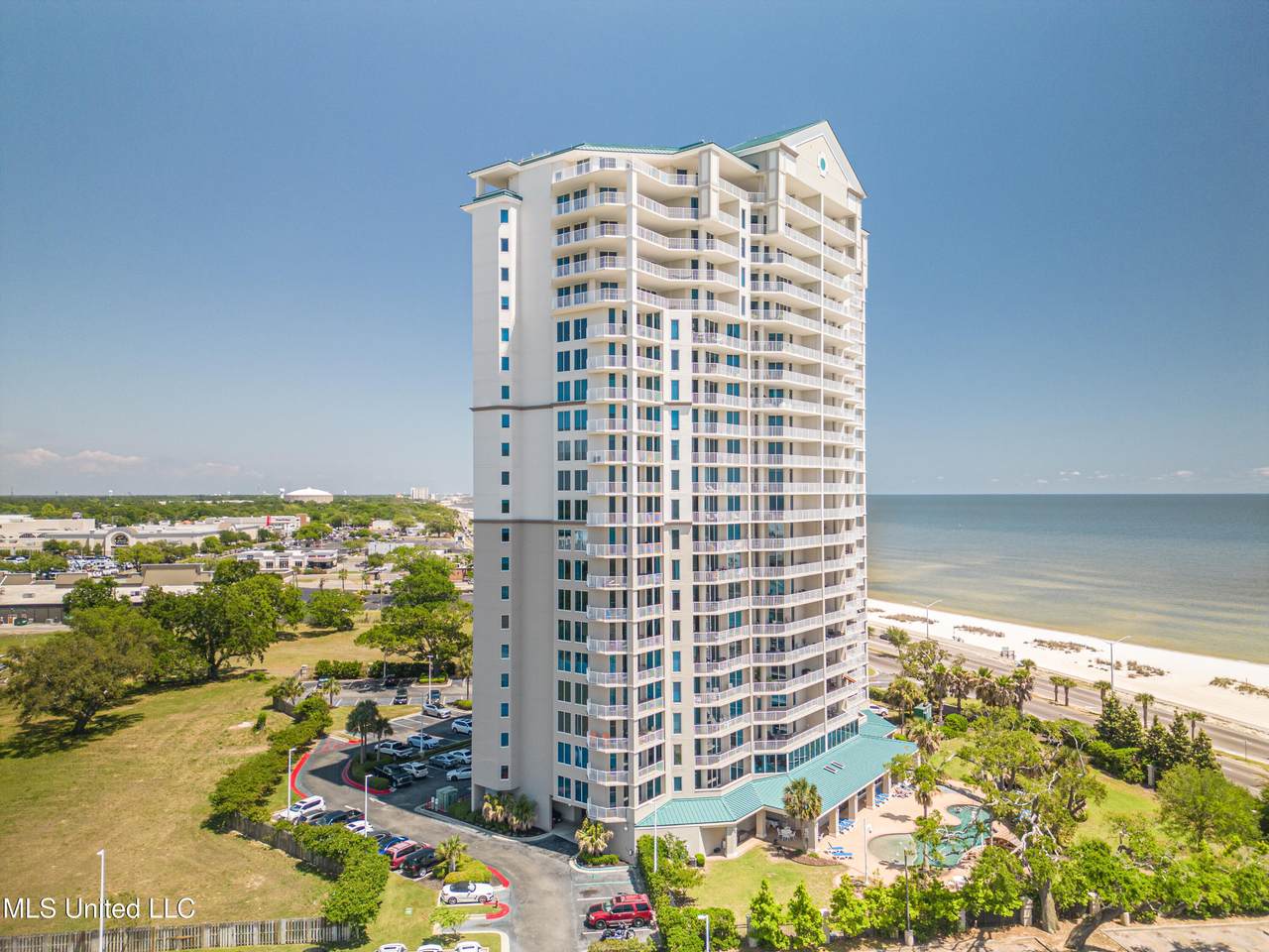 2668 Beach Boulevard - Photo 1