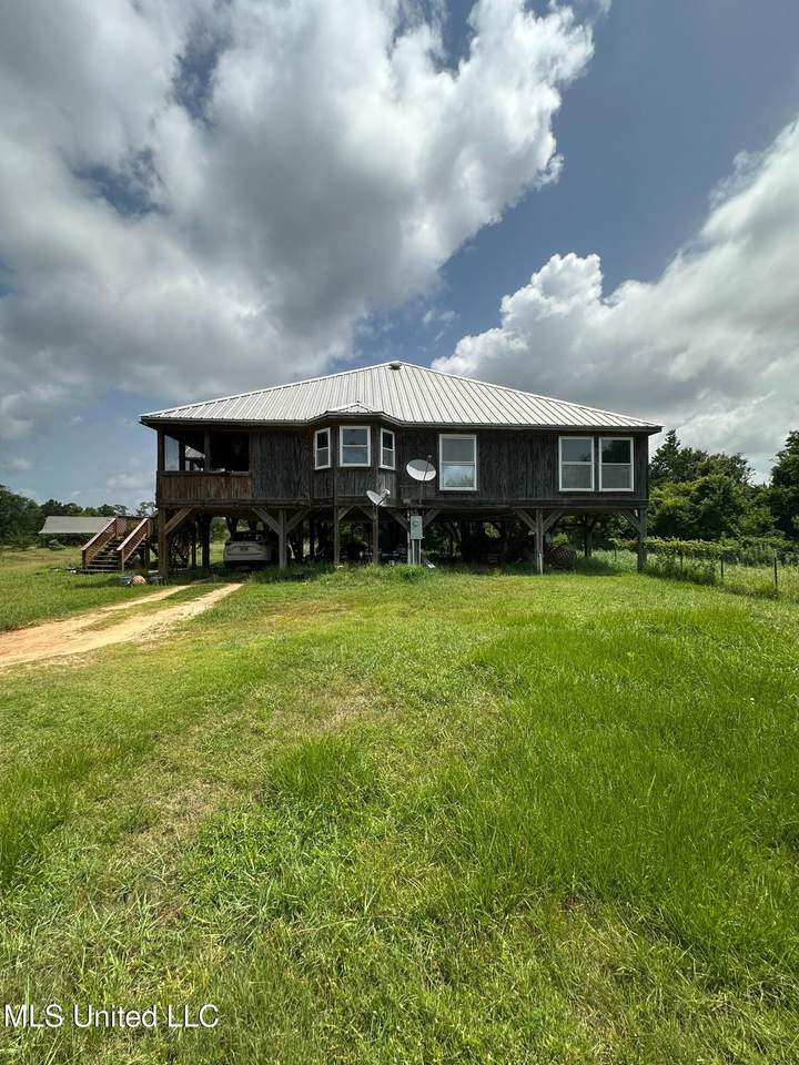 4360 Thirty Fifth Street - Photo 1