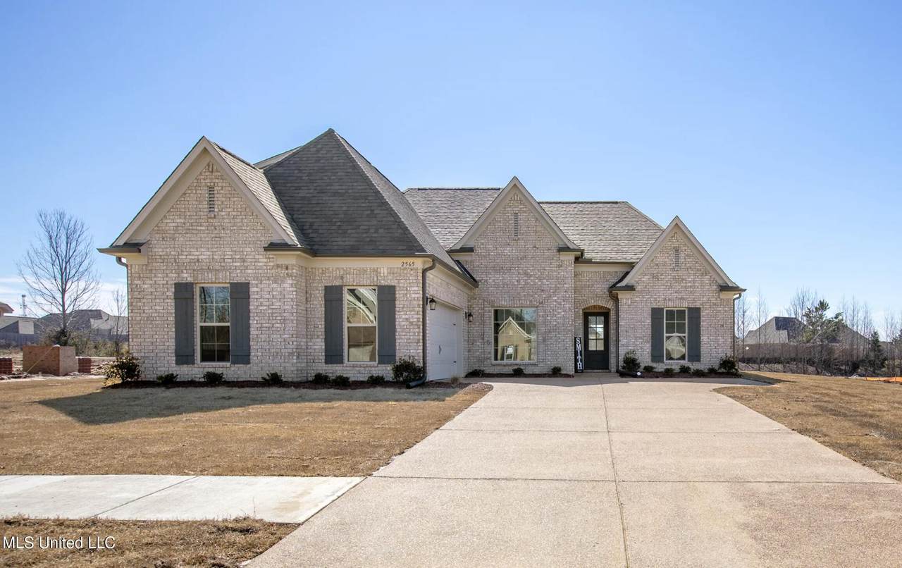 1716 Ryker Road - Photo 1