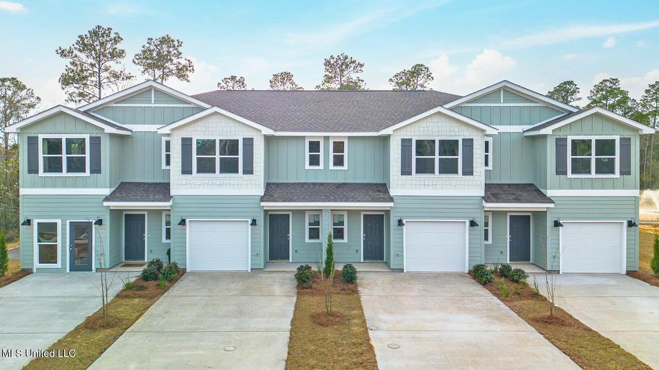 12238 Frazier Lane - Photo 1