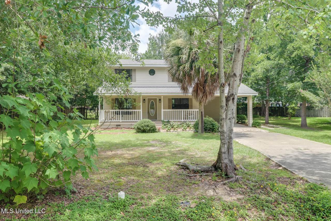 6910 Apuwai Place - Photo 1