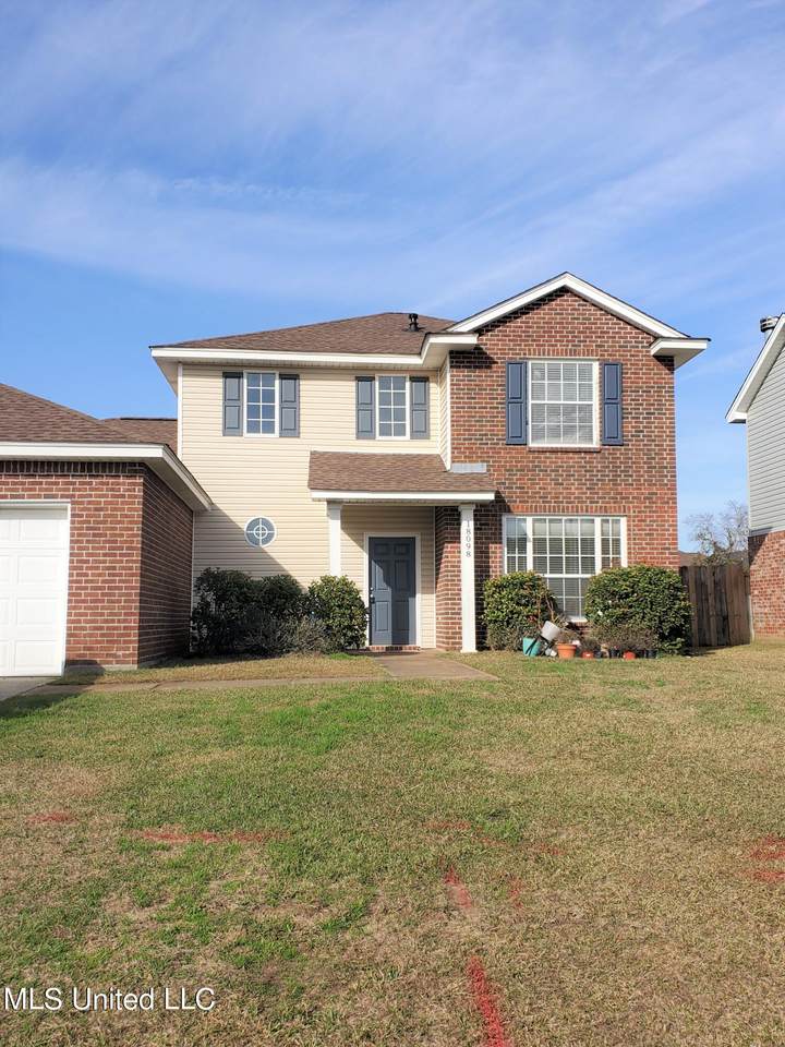 18098 Lake Vista Drive - Photo 1