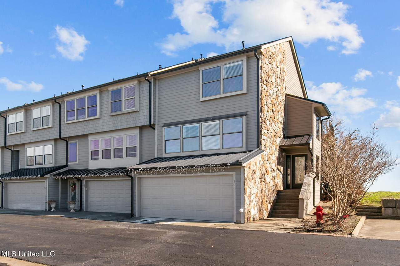 80 Breakers Lane - Photo 1