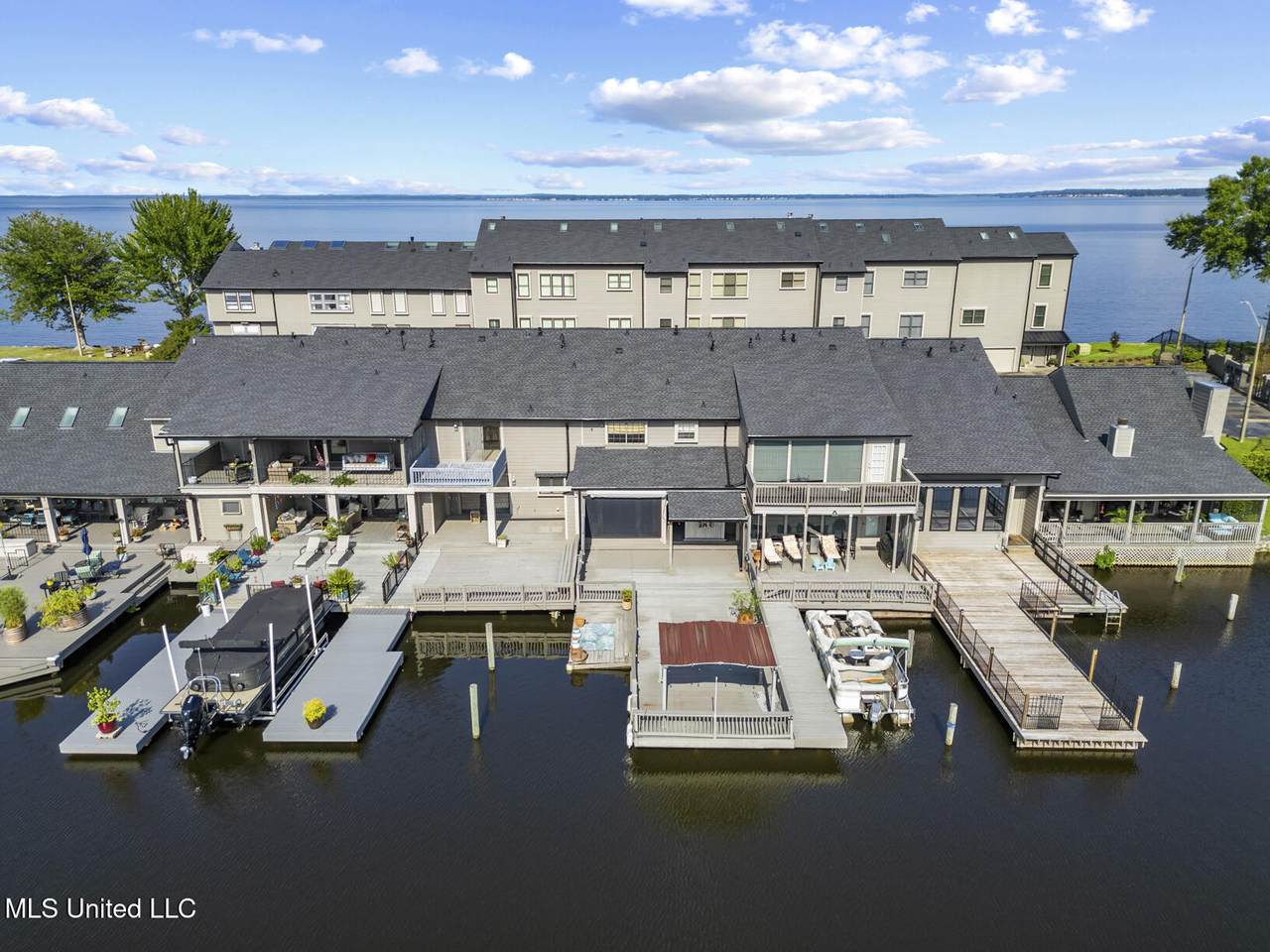 13 Breakers Lane - Photo 1