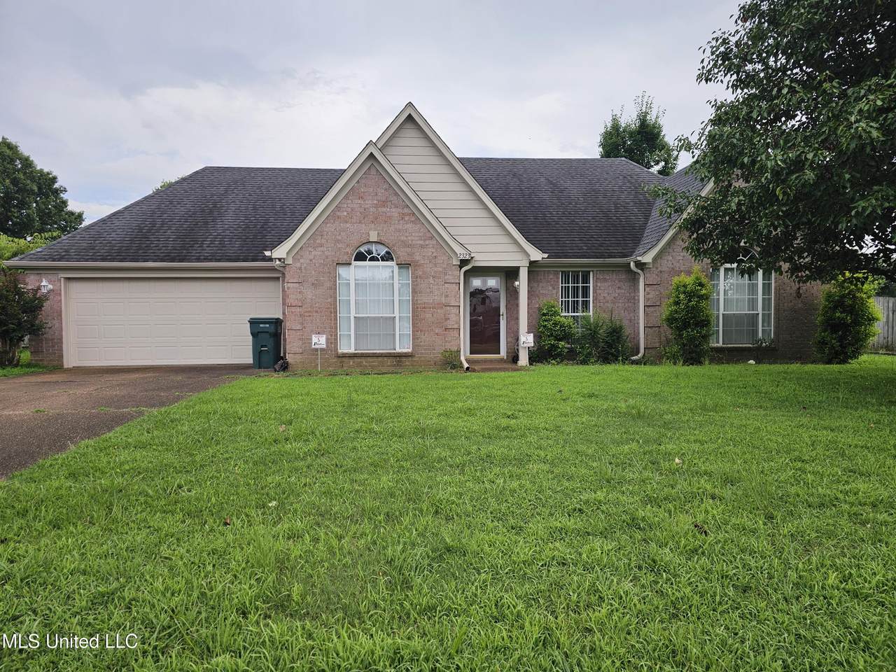 2323 Kindlewood Drive - Photo 1
