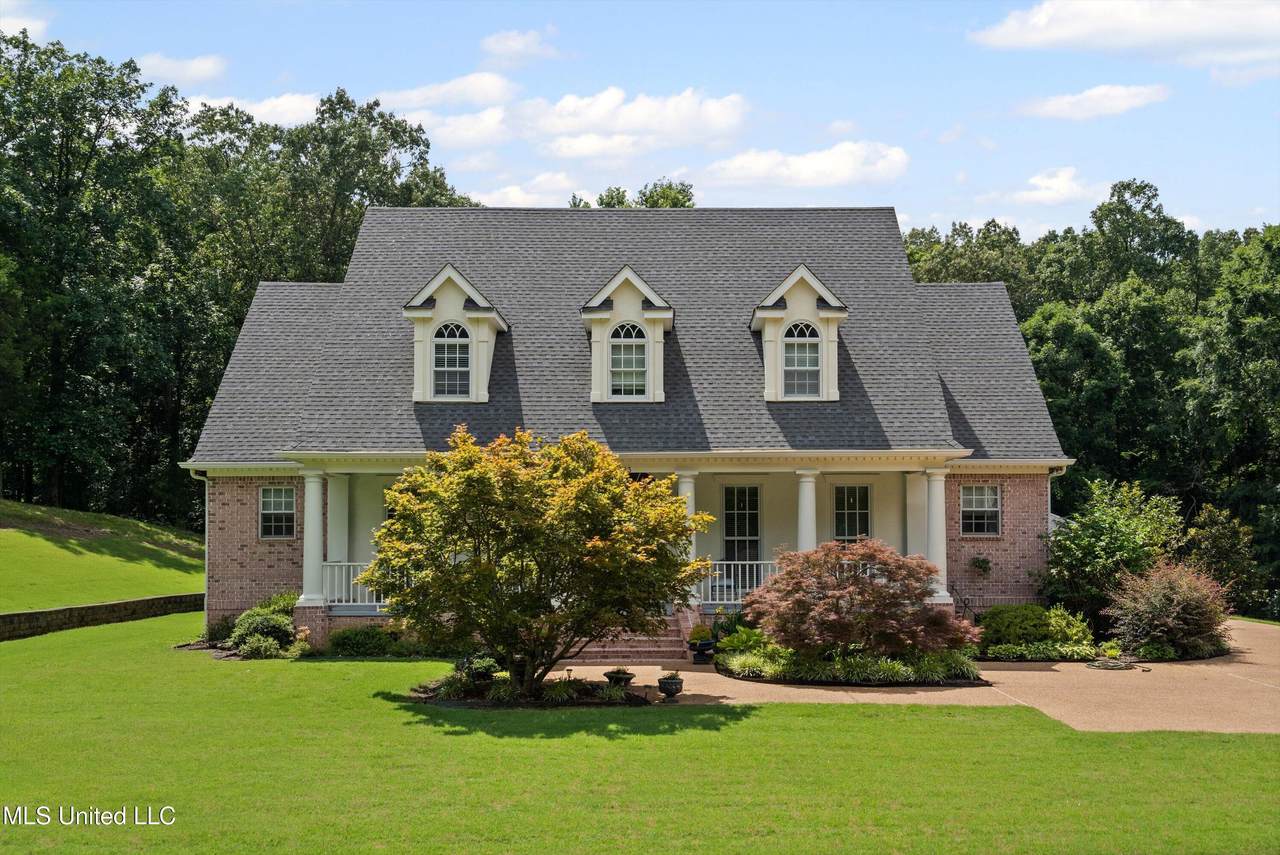 193 Crockett Loop - Photo 1