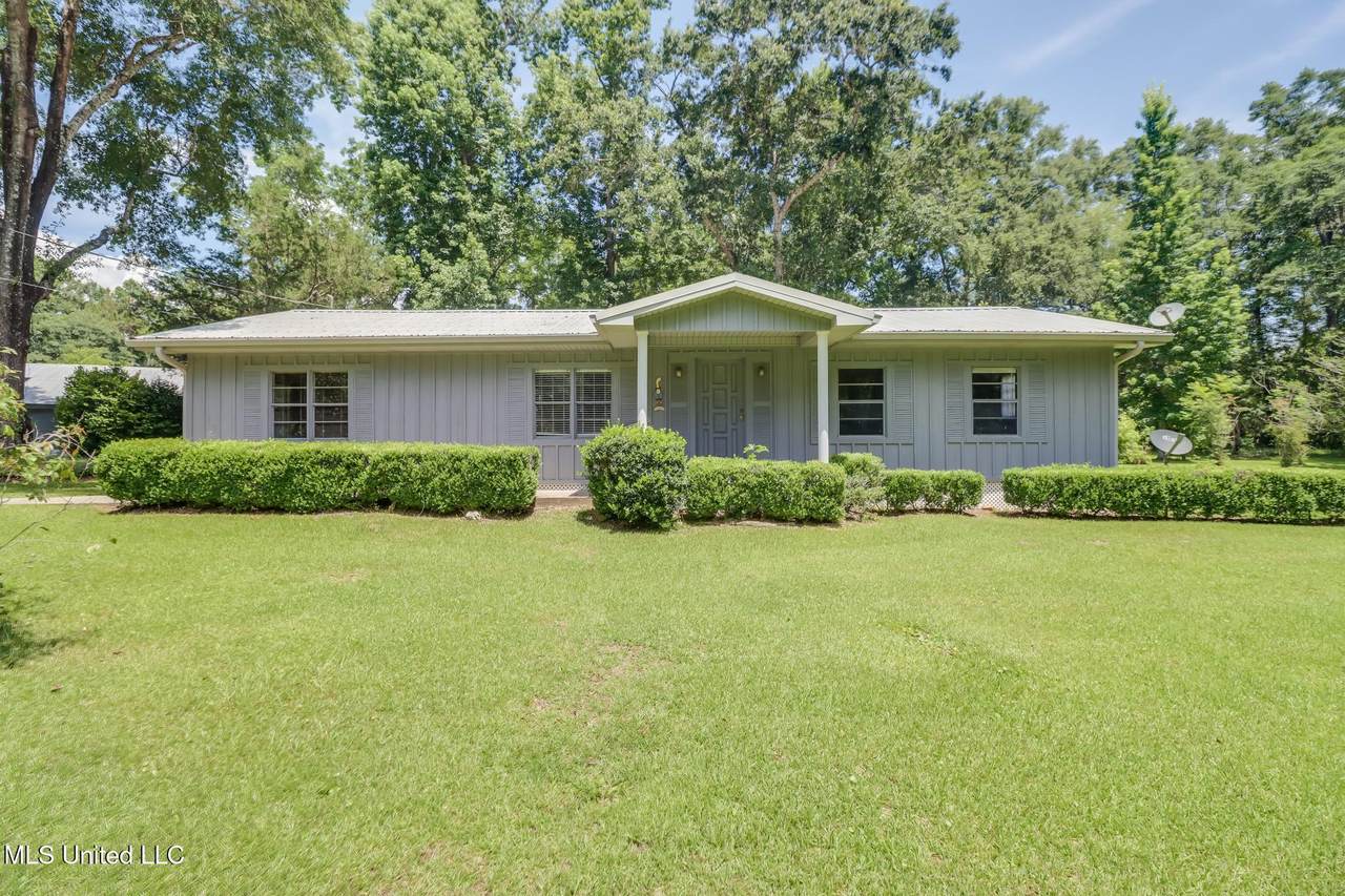 24 Sadie Lee Road - Photo 1