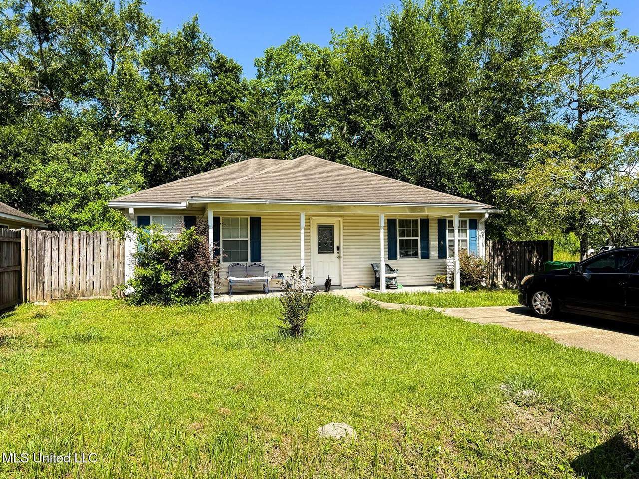 2709 12th Street - Photo 1