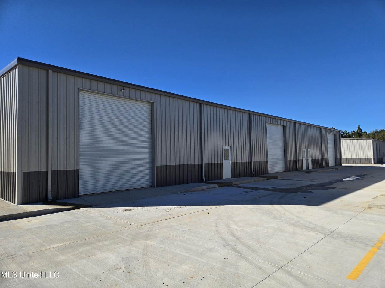 8655 Tucker Road - Photo 1
