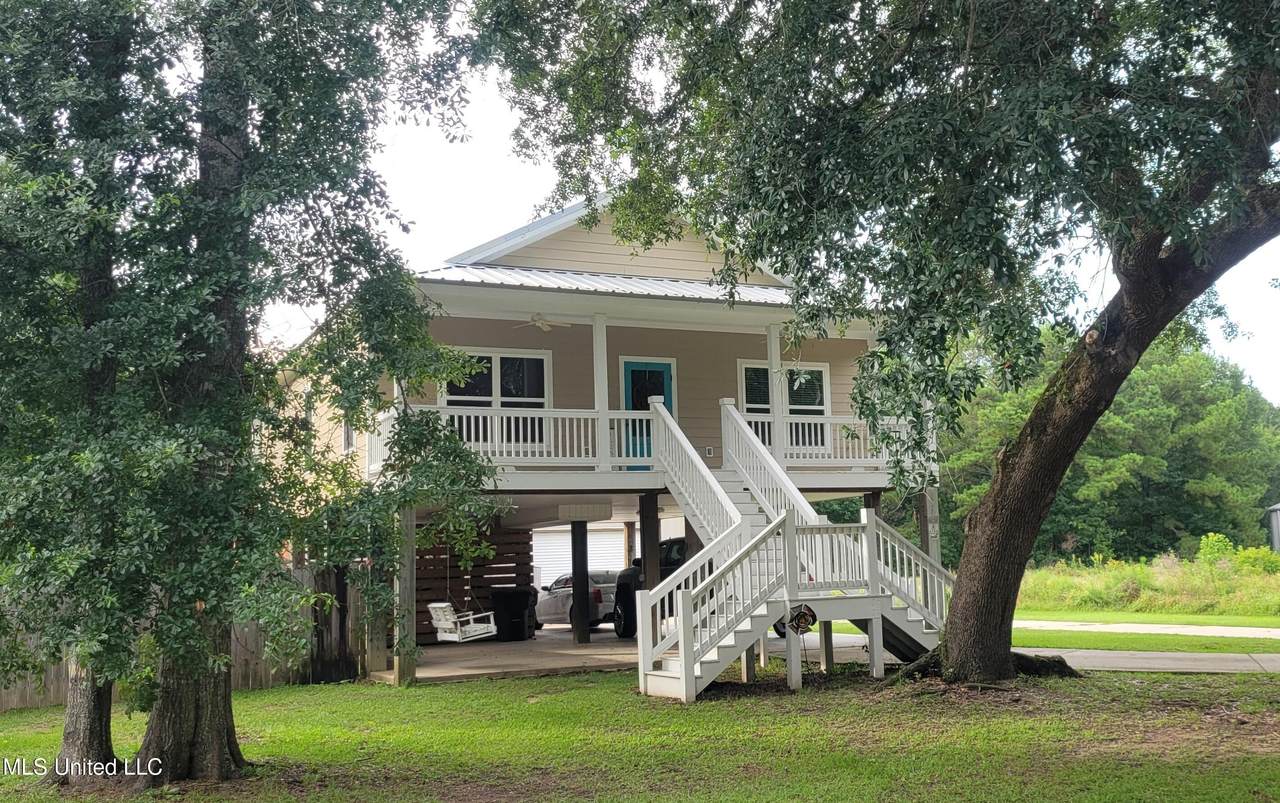 2386 Coelho Way - Photo 1