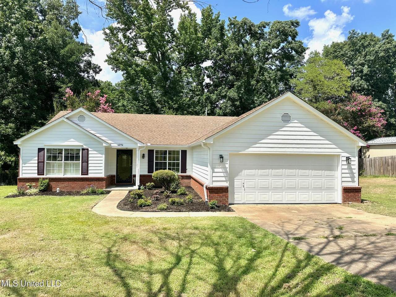 4292 Starlanding Road - Photo 1