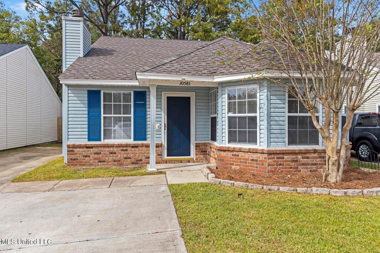 10581 Bay Tree Drive - Photo 1