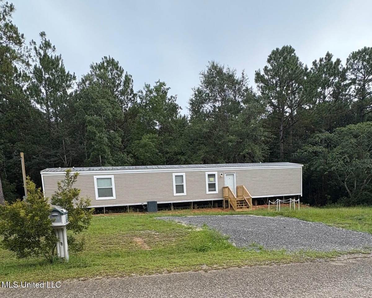 11034 Sleepy Hollow - Photo 1