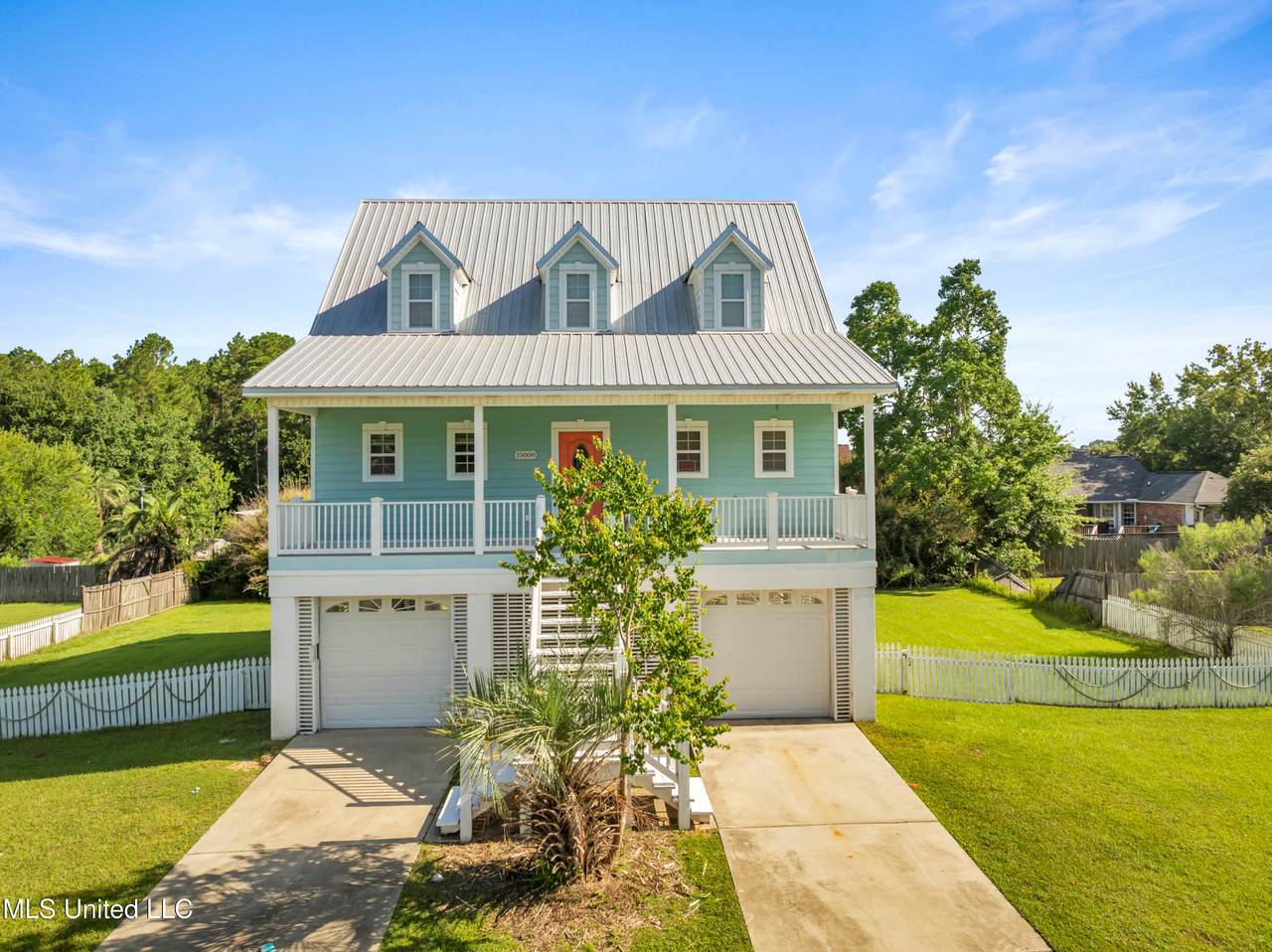 15008 Dismuke Drive - Photo 1