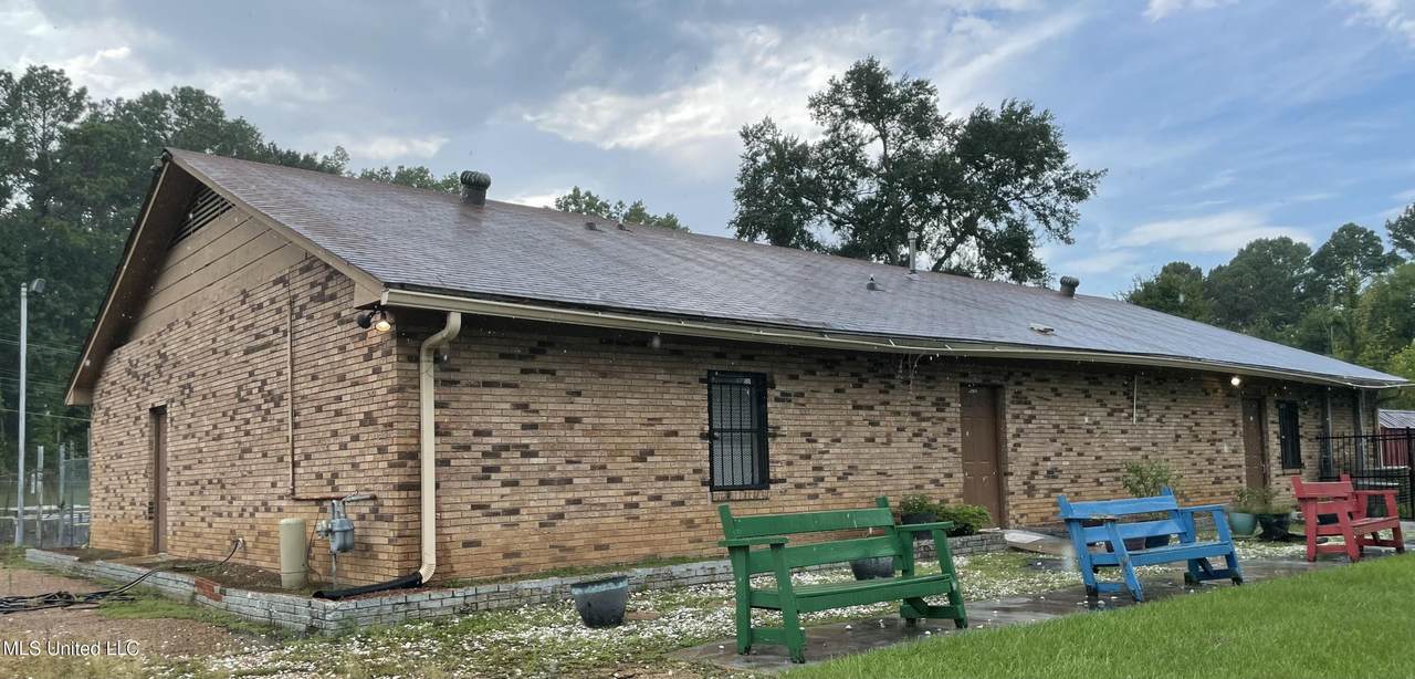 5220 Livingston Road - Photo 1